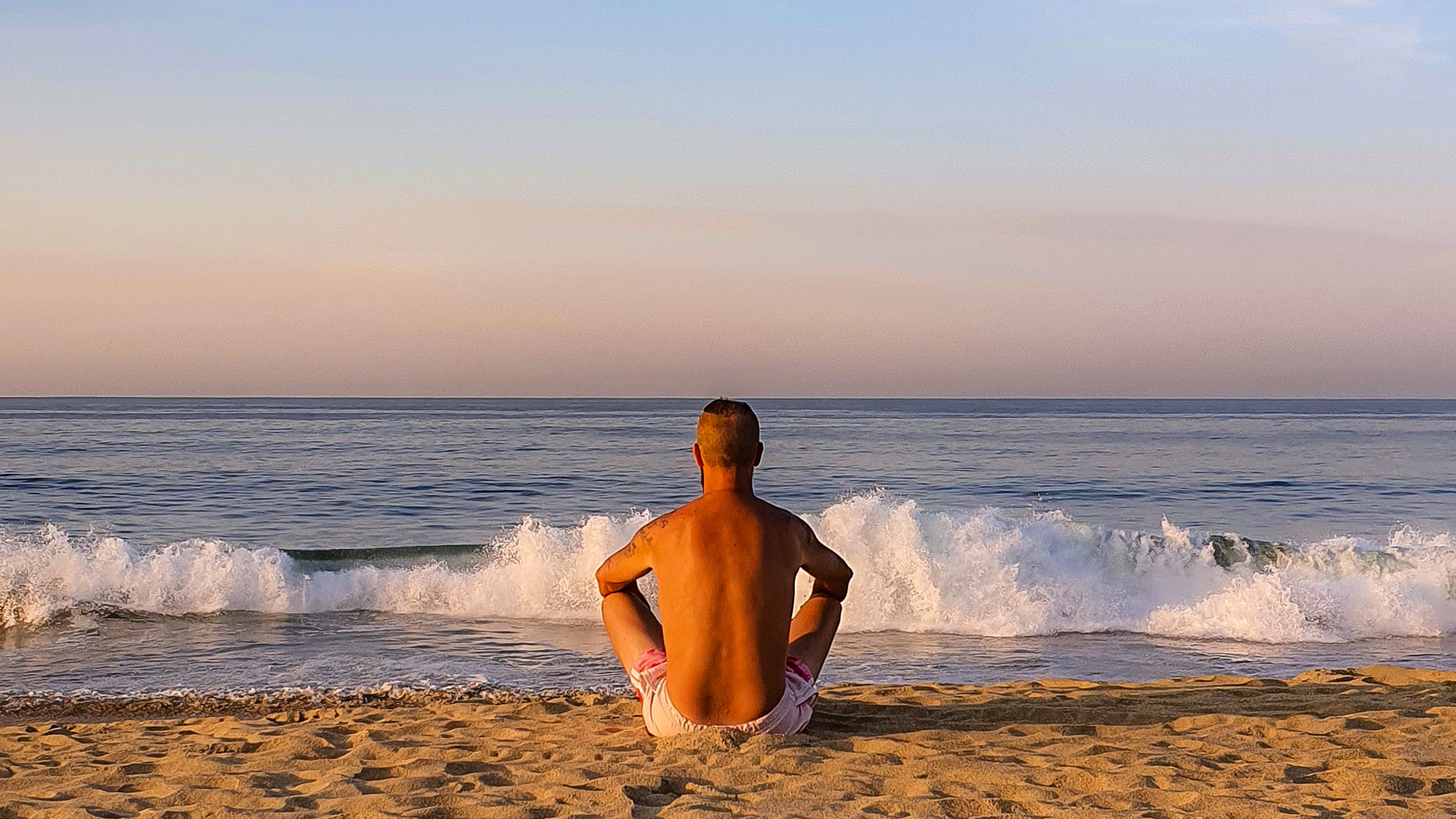 Jimi Hunt Meditates